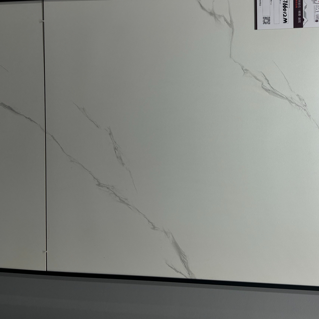 Premium album / Grey / Nigrum / Beige Naturalis Marble Slabs ad Tabulatum et Countertops - Politis Superficies